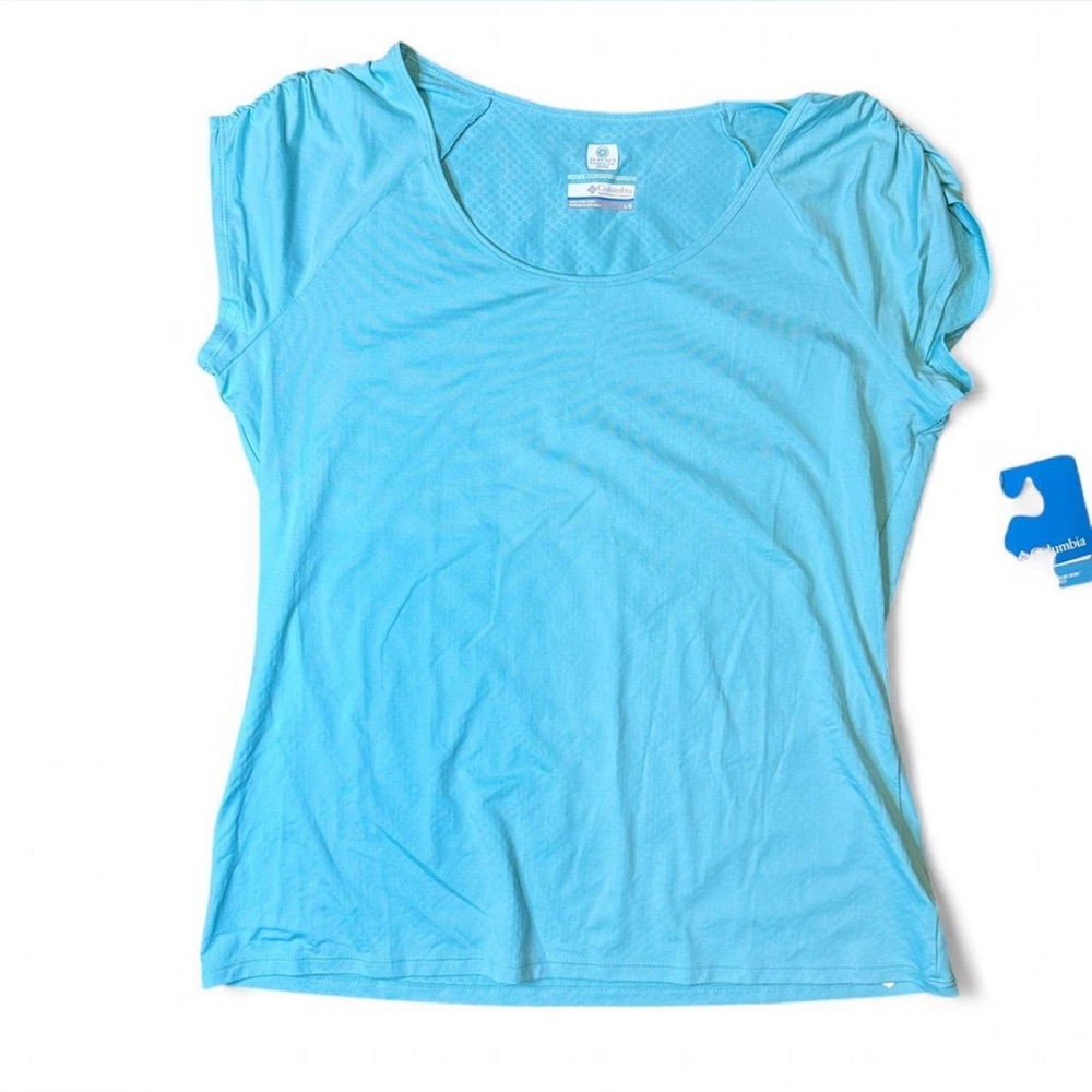 Columbia Light Blue Women's Short Sleeve Tee